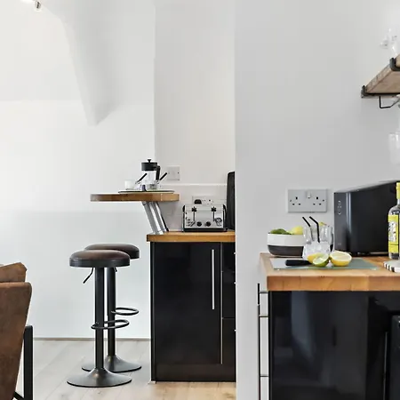 아파트 The Chatsworth Loft