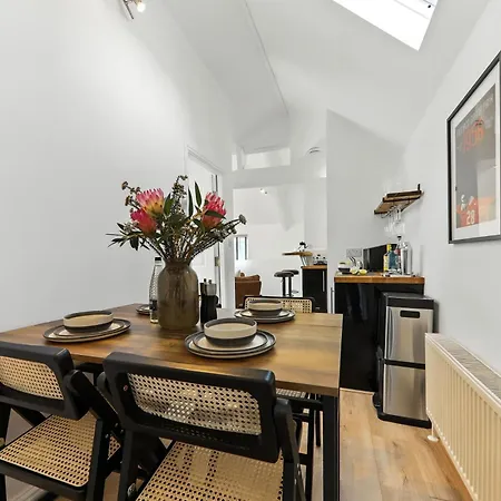 The Chatsworth Loft *