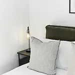 The Chatsworth Loft Daire