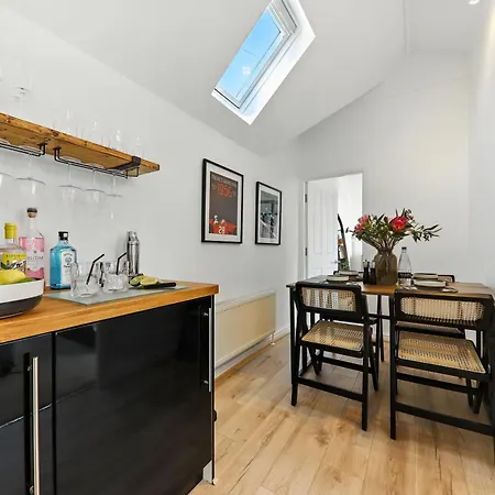 The Chatsworth Loft *